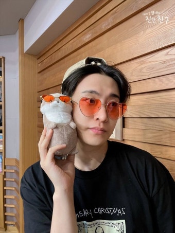 방탄소년단 제이홉, 친한친구 이현입니다 라디오 첫 방송 게스트 출연!