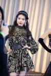 아이유 Celebrity 뮤직비디오 촬영 현장 비하인드 사진