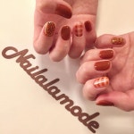 Pin page - 카멜체크+자글자글글리터 넘나예쁜데 사진이 표현이 안돼요😭 - #네일어라모드 #nails #분당네일 #정자역네일... 