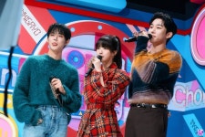 [포토스케치] 3MC와 함께하는 K-POP F/W 쇼 [포토스케치] 3MC와 함께하는 K-POP F/W 쇼 : PD노트 : SBS | 쇼