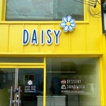 카페간판 군산데이지카페 Neon Daisy Cafe Sign | Cafe Signage, New Cafe, Daisy Cafe