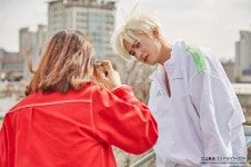 [🎞] 미니 6집 [#Positive] 자켓 촬영 비하인드 컷 - 카메라 앞에서 늘 #빛나리    #펜타곤 #PENTAGON  #옌안 #YANAN | Pentagon... 