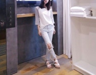 ปักพินโดย 아름 김 ใน 패션