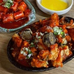 Instagram의 수 연 (スヨン)님: “알찬 종로 투어🌞 종찌마에서... 궁금했던 종로분식에서 덕복희… | Ethnic recipes, Sweet and sour pork... 