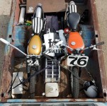 - Two bikes on a truck / Hello Engine | Scrambler, Maschinist, Kalifornien