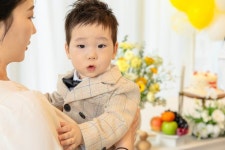날씨가 좋은날 에디스키친에서 촬영을 도와드렸어요. 3월에는 유채꽃밭이 있고 조경도 너무 잘되어 있어서 이쁘게 촬영할 수 있는 곳이 많았어요... 