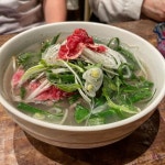 Instagram의 @shalala_sso님: “맛있다 라는 말은 필요없 내사랑 #효뜨 기특하고 기특한 용산에 꼭꼭 숨겨두고 나만 가고팠지만 모두다 아는... 