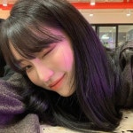소윤 on Instagram: “😉”