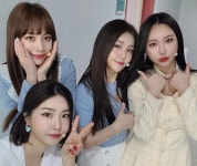 롤린 열풍의 주역도 이제는 끝... 브레이브 걸스, 데뷔 7년 만에 해체 - 뉴스클립