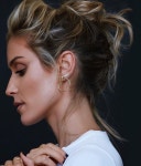 Messy updo - 2020 | 헤어 미용, 헤어스타일 아이디어, 짧은 머리