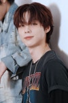 Hong (홍)