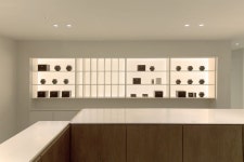 부산 시온한의원 | 1204디자인 부산 시온한의원 | 1204디자인 | 아시아풍 인테리어, 상점 인테리어, 벽면 선반 디자인