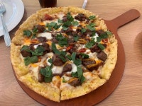 #미스터피자#흑도새기피자#흑돼지#피자#피자맛집#해쉬브라운 | Food, Insta outfits, Vegetable pizza