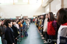 [포토] 초등학교 입학식, 설레는 학교생활 #school / #Infographic ⓒ 비주얼다이브 무단 복사·전재·재배포 금지 | 초등학교, 1학년