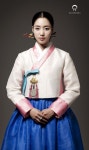 나스첸카 NASCHENKA - 연예인착용샷-jTBC 인수대비 포스터 함은정씨 협찬 | 한국 패션 트렌드, 한국 스타일, 한국 의상