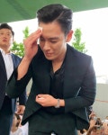 Pin by Mimier Lin on 2019 T.O.P 탑. Choi Seung Hyun | Fashion, Leather, Leather watch
