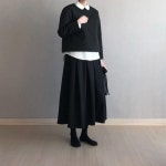 포근하고 부드러운 느낌이 들면서 보풀에 강한 폴리 원단으로 유노이아의 감성과 잘 어울려요. 귀여운 플랫카라의 블라우스 역시 새로운... 