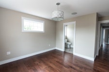 Sun Flare Solar Home, East Royalty, PEI에 있는 Eyeland Solar Homes님의 핀 | 인테리어