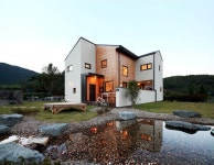 거제주택 야경 모던스타일 주택 by 주택설계전문 디자인그룹 홈스타일토토 모던 in 2020 | House styles, Modern house design... 