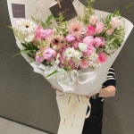 💡용산 아이파크몰점 : 용산구 한강대로 23길 55 📞 02-2012-4101 💡고속버스터미널 센트럴시티점 : 서초구 신반포로 176 센트럴시티 📞 02... 