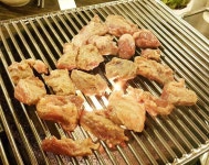 환영의 밤 시작은 갈매기살 메뉴가 좀 바뀌었네? #주말#친구#한일#모임#환영#고기#갈매기살#신촌#서래갈매기#식사#저녁#週末#友だち#韓日#集まり... 