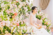 MJ컨벤션 다이너스티홀 웨딩본식스냅 서브스냅 [빛새김사진관] 부천 엠제이 스냅촬영 견적 공유 어두운 웨딩홀 플라워샤워 플래시컷