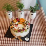 익산빵집  익산맛집  cake  strawberry  strawberrycake  fruitcake  fruit  chocolatecake  우유생크림케이… (With images) | Food... 