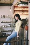 윤지