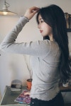 윤지