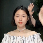 코랄메이크업 을 진행했어요! 피부톤은 한톤 화사하면서 도톰한 브로우로 어려보이는 동안룩으로 도와드렸어요! (With images)