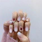 372 Likes, 5 Comments - 덕소네일/네일또와/또와네일 (@ddowa_nail) on Instagram: “빨간파츠가 포인트🤟... 