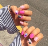 • Nail Design 트로피칼네일🏝 젤네일아트 모음 핫한 여름 휴가에 딱이야! : 네이버 블로그 | 젤네일아트, 패디큐어, 네일아트