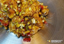 풍미 가득한 양념이 평생 질리지 않을 맛 깐풍치킨 만들기 | 요리, 볶음 요리, 건강한 요리법
