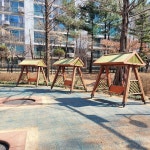 공원 흔들벤치, 고양시 용천공원 지붕이 있는 흔들 그네벤치! https://m.blog.naver.com/ezdeco9449762/223383422561 #이지데코... 