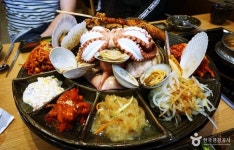 전북 군산에서 맛볼 수 있는 문어와 보쌈의 환상적인 콜라보레이션