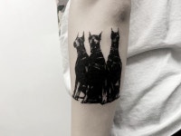 홍대타투 블랙워크 블랙스쿨 도베르만