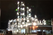 정유공단에 있는 캘리 꾸띄르님의 핀