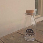 인스타갬성 충만한 #네자매농장보틀 #네자매보틀 어딜가도 촌스럽지않으면서 레트로느낌 뿜뿜♥ 요거 들고다니면 다들 어디서샀냐고... 