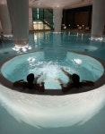 Amazing Pools & Hot Tubs에 있는 핀