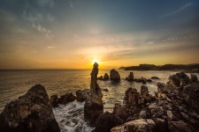 [추암 촛대바위] 대한민국 No.1 감성채널. 얼라우투(www.allowto.com) | 풍경 사진, 사진, 인물 사진