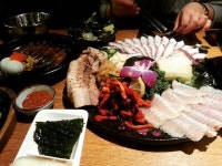 서울시청 북창동먹자골목 문어야 Seoul city hall | Food, Recipes, Korean food