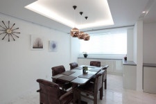 일산 강선마을 벽산아파트 58평형, mid 먹줄 | 호미파이 & homify 일산 강선마을 벽산아파트 58평형, mid 먹줄 | 호미파이... 