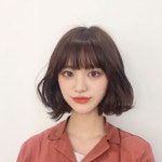 안녕하세요 🙋🏻♀️ 헤어디자이너 김주연입니다 🌷 . . - 동안의 이미지와 단아한 무드의 #단발머리 ! 💓 #윈드펌 디자인 소개해드려요... 