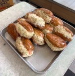 싸전 - 강릉 중앙시장 베이커리 | 맛집검색 망고플레이트 - 2021 | 음식, 식품 아이디어, 베이커리