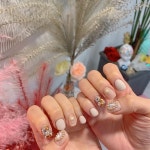 2019 FW trend nails에 있는 Hara Kang님의 핀