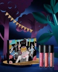 2018_05_15_헤라 x 에디스캐런 18 S/S 콜라보레이션 - Amorepacific Creatives | 파티, 메이크업, 색연필