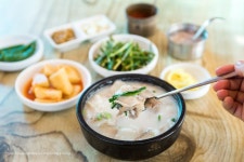 돼지국밥 - 한국의식주생활사전 - 한국민속대백과사전 - 2020