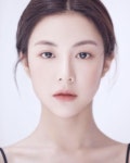 Go Younjung (고윤정) - 2023 | 배우, 얼굴 화장, 모델