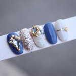네일하는 날에 (@nail__nal_e) • รูปและวิดีโอ Instagram in 2020 | Bling nails, Nails, Beaded bracelets