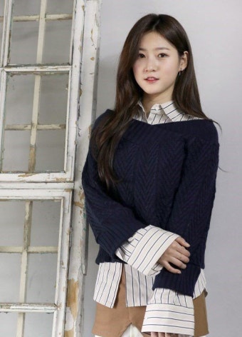 Kim Saeron  김새론 c 金賽綸 in 2020 | Beautiful actresses, Actresses, Glamour